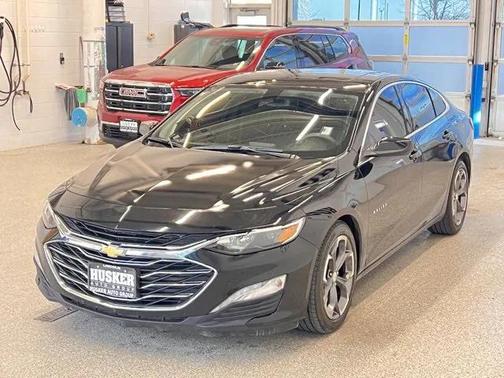 2021 Chevrolet Malibu FWD LT
