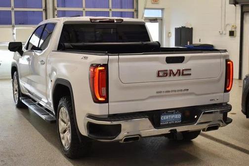 2022 GMC Sierra 1500 SLT