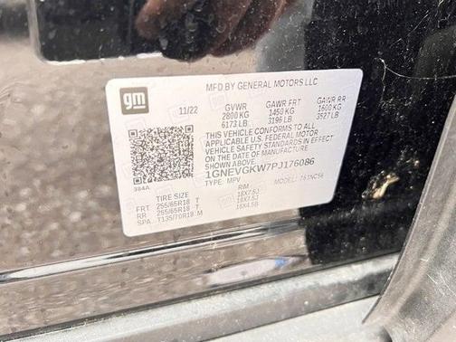 2023 Chevrolet Traverse LT Cloth