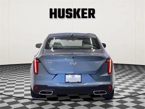 2024 Cadillac CT4 Luxury