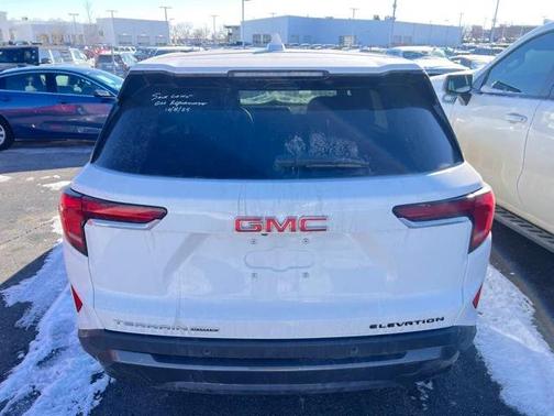 2025 GMC Terrain AWD Elevation