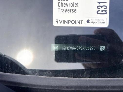 2025 Chevrolet Traverse LT