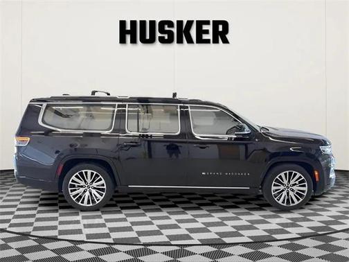 2023 Jeep Grand Wagoneer L Series III 4x4