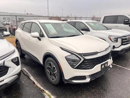 2024 Kia Sportage LX