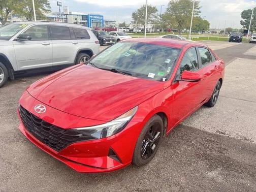 2021 Hyundai ELANTRA SEL