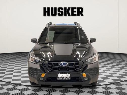 Crystal Black Silica 2025 Subaru Outback Wilderness