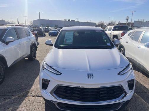 Summit White 2025 Buick Encore GX Preferred