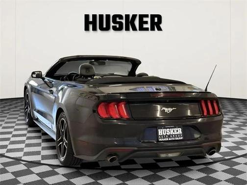 2020 Ford Mustang EcoBoost