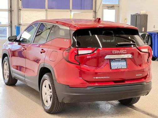 2024 GMC Terrain SLE