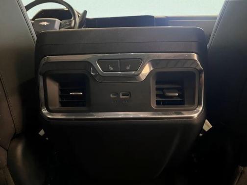 Black 2024 Chevrolet Silverado 2500 High Country