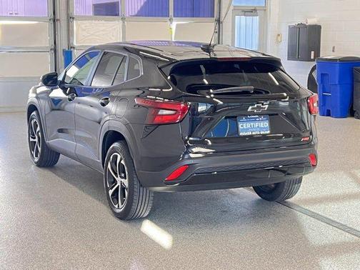2025 Chevrolet Trax FWD 1RS