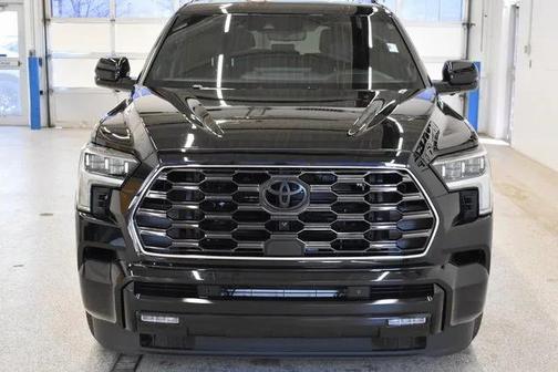 2024 Toyota Sequoia SR5