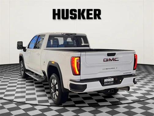 2024 GMC Sierra 2500 Denali