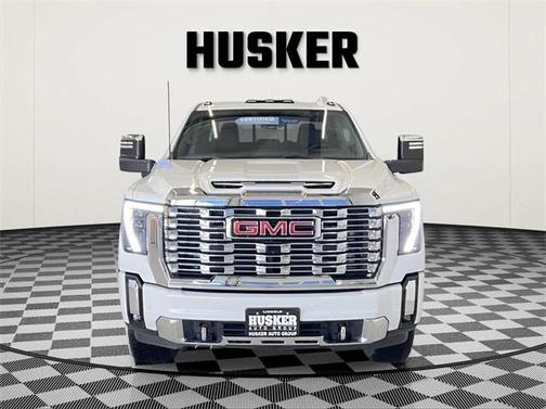 2024 GMC Sierra 2500 Denali