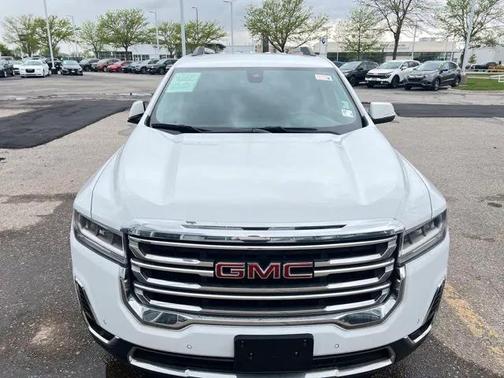 2023 GMC Acadia AWD SLT