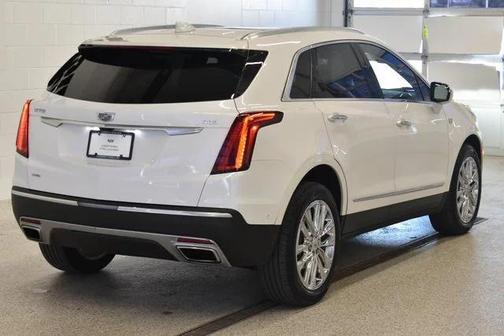 2022 Cadillac XT5 Premium Luxury