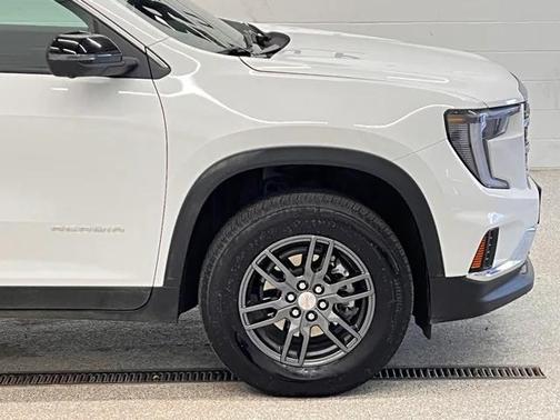 2025 GMC Acadia AWD Elevation