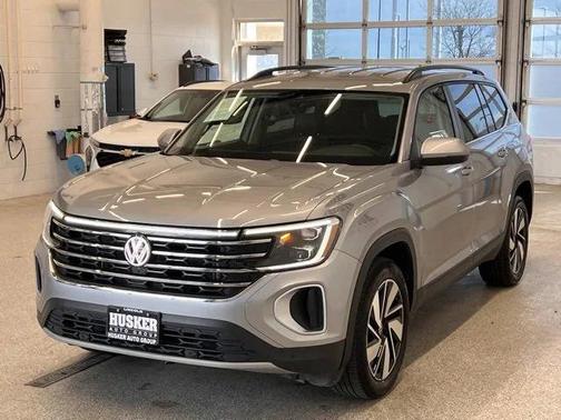 2024 Volkswagen Atlas 2.0T SE w/Technology 4MOTION