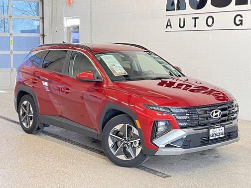 2025 Hyundai TUCSON SEL