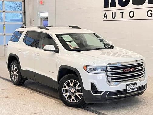 2023 GMC Acadia AWD SLT