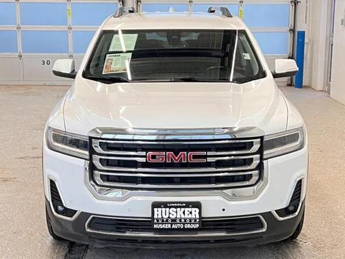 2023 GMC Acadia AWD SLT
