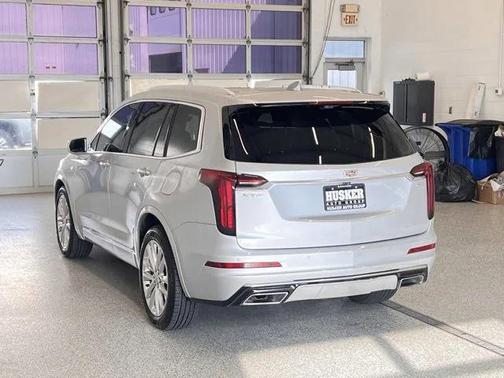 2020 Cadillac XT6 Premium Luxury FWD