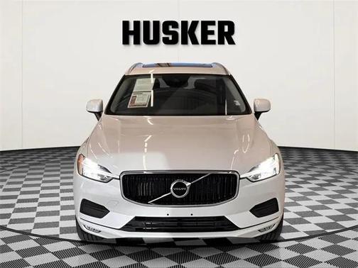 2021 Volvo XC60 T5 Momentum