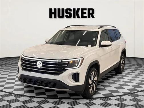 2025 Volkswagen Atlas 2.0T SE w/Technology 4MOTION