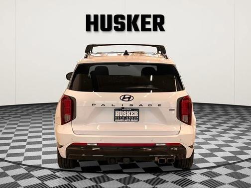 Hyper White 2025 Hyundai PALISADE Calligraphy Night Edition