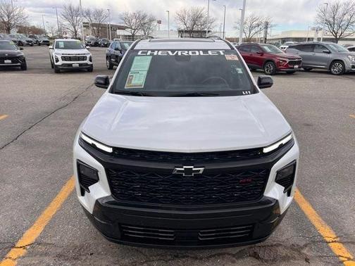 2025 Chevrolet Traverse RS