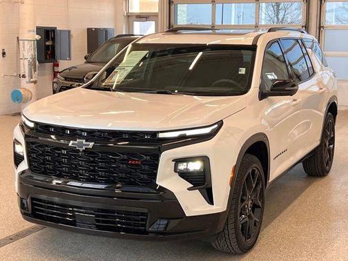 2025 Chevrolet Traverse RS