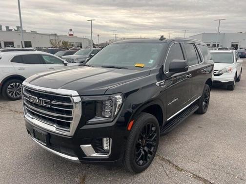 2022 GMC Yukon SLT