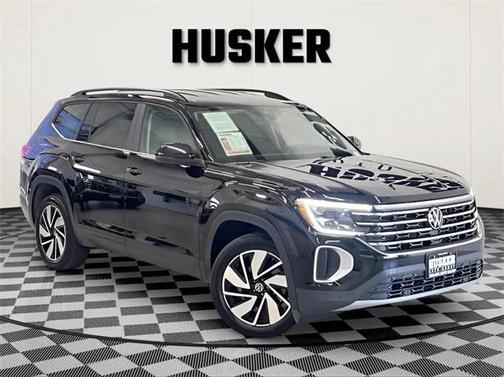 2024 Volkswagen Atlas 2.0T SE w/Technology 4MOTION