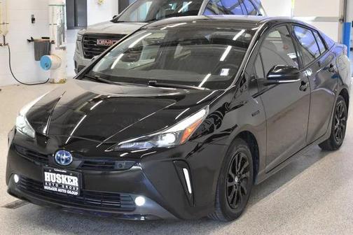 2022 Toyota Prius LE