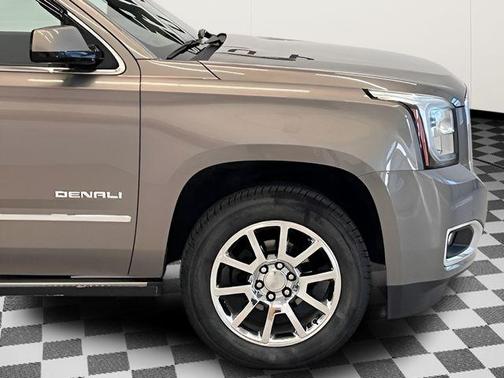 Gray 2019 GMC Yukon Denali
