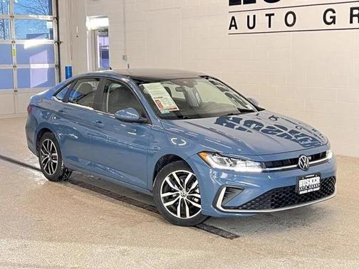 2025 Volkswagen Jetta 1.5T SE