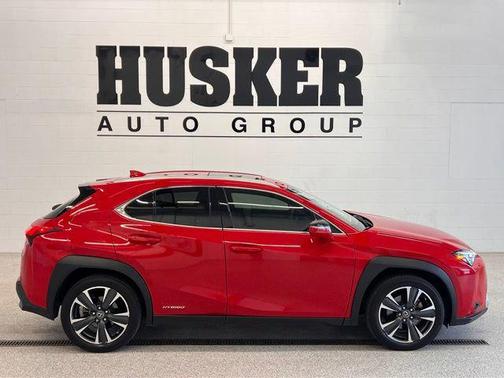 Redline 2019 Lexus UX 250h Base