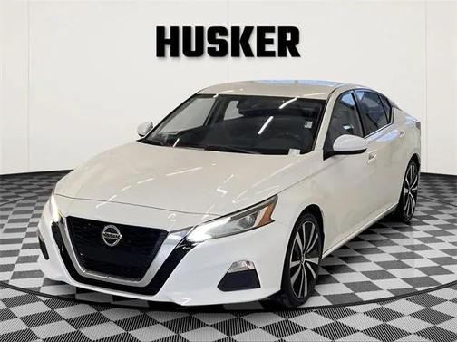2022 Nissan Altima SR FWD