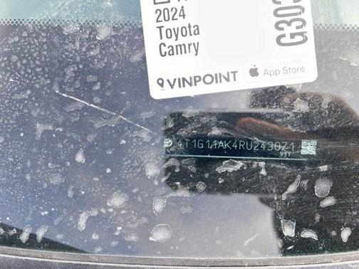 2024 Toyota Camry SE