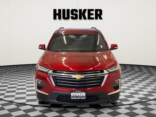 Radiant Red Tintcoat 2023 Chevrolet Traverse LT Leather