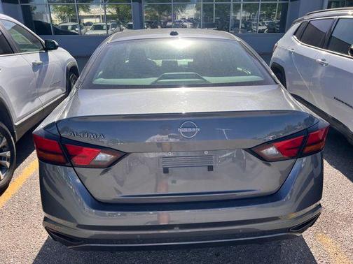 Gun Metallic 2025 Nissan Altima SV FWD
