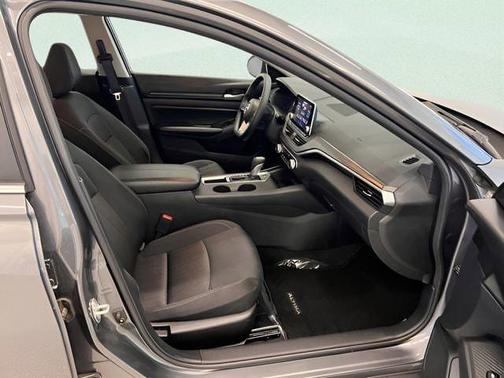 Gun Metallic 2025 Nissan Altima SV FWD