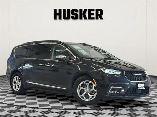 2022 Chrysler Pacifica Limited