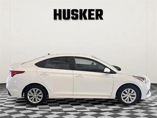 2021 Hyundai Accent SE
