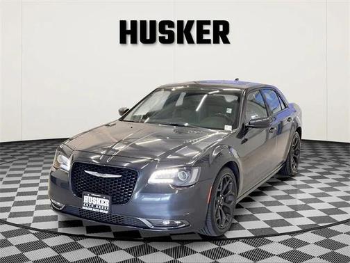 2019 Chrysler 300 S