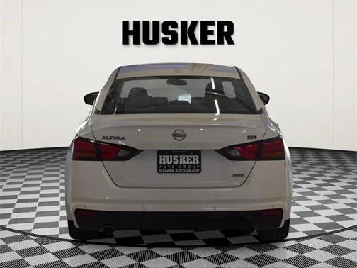 2024 Nissan Altima SR Intelligent AWD