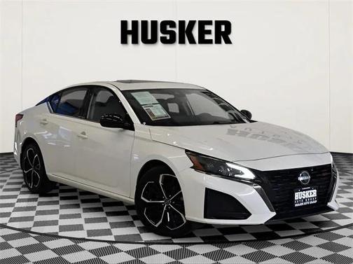 2024 Nissan Altima SR Intelligent AWD