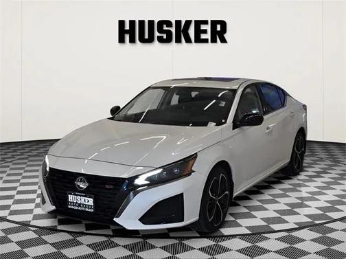 2024 Nissan Altima SR Intelligent AWD