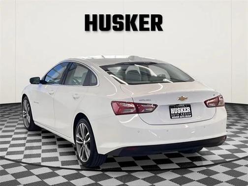 2024 Chevrolet Malibu FWD 2LT