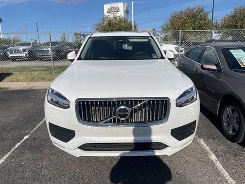 2023 Volvo XC90 B5 Core